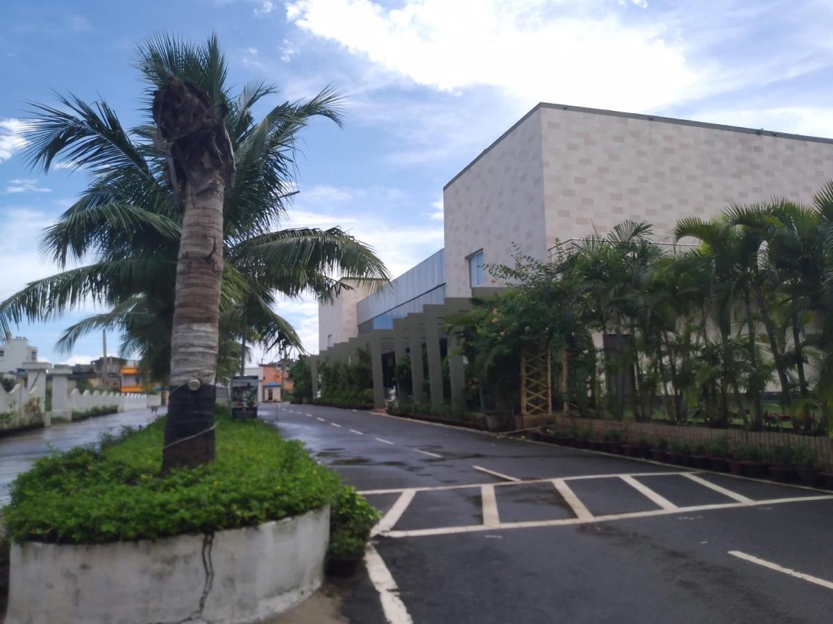 La Platina Premium Suites, Near Puri Sea Beach Eksteriør billede