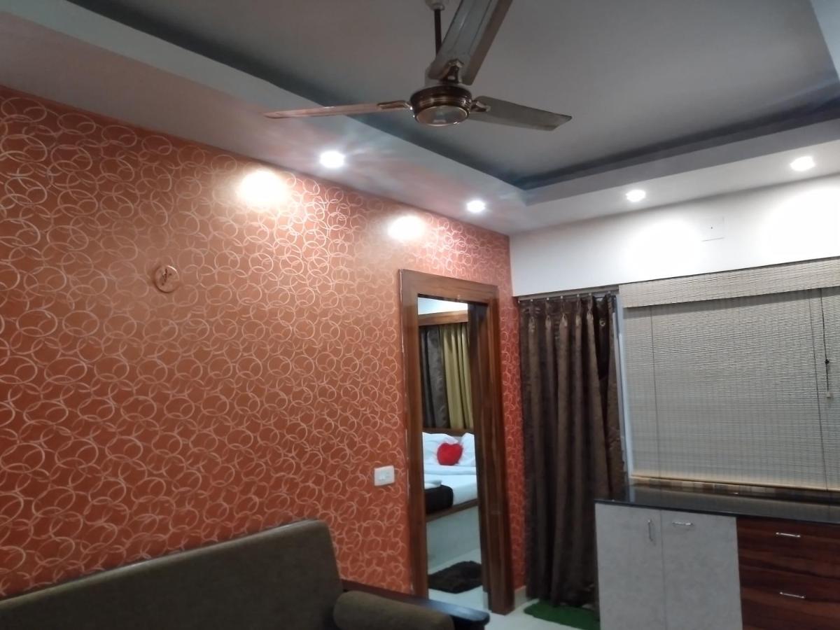 La Platina Premium Suites, Near Puri Sea Beach Eksteriør billede